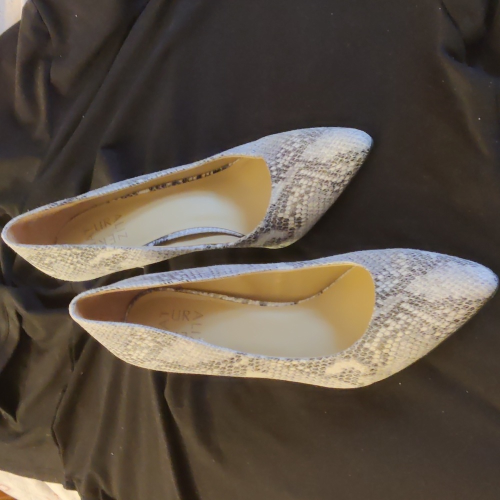 👠Naturalizer snake 9 padded insole